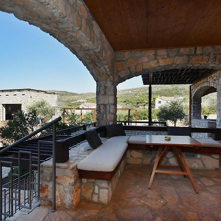 Villa Ariel لوستيكا المظهر الخارجي الصورة