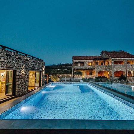 Villa Ariel لوستيكا المظهر الخارجي الصورة