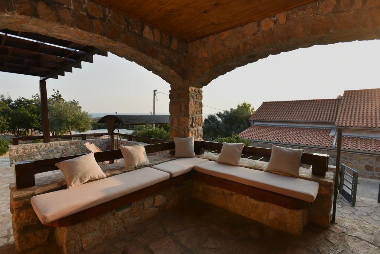 Villa Ariel لوستيكا المظهر الخارجي الصورة