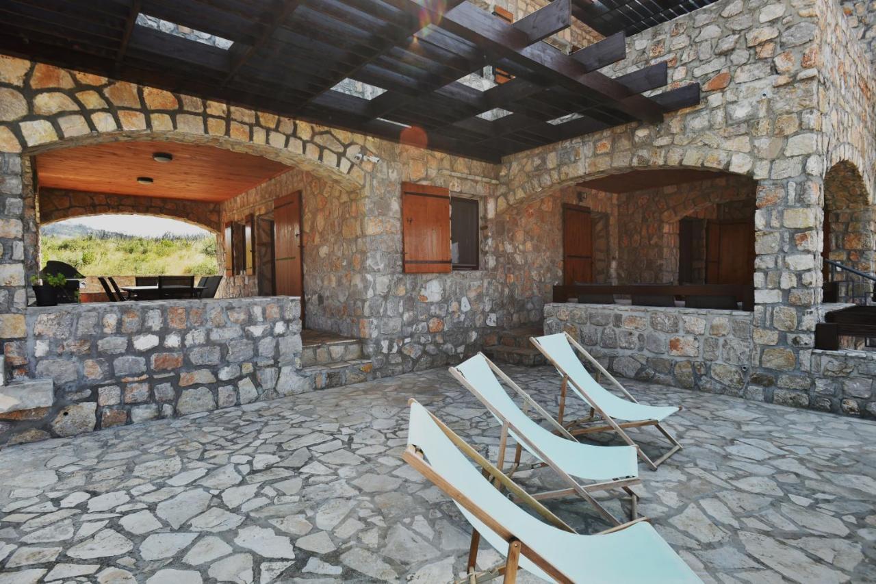 Villa Ariel لوستيكا المظهر الخارجي الصورة